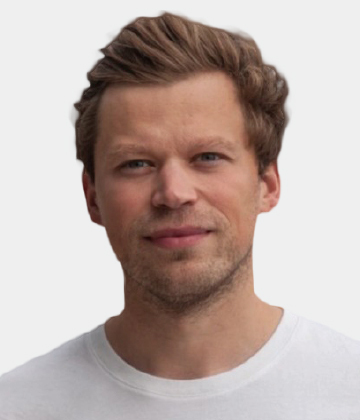 Mr. Andreas Naujoks