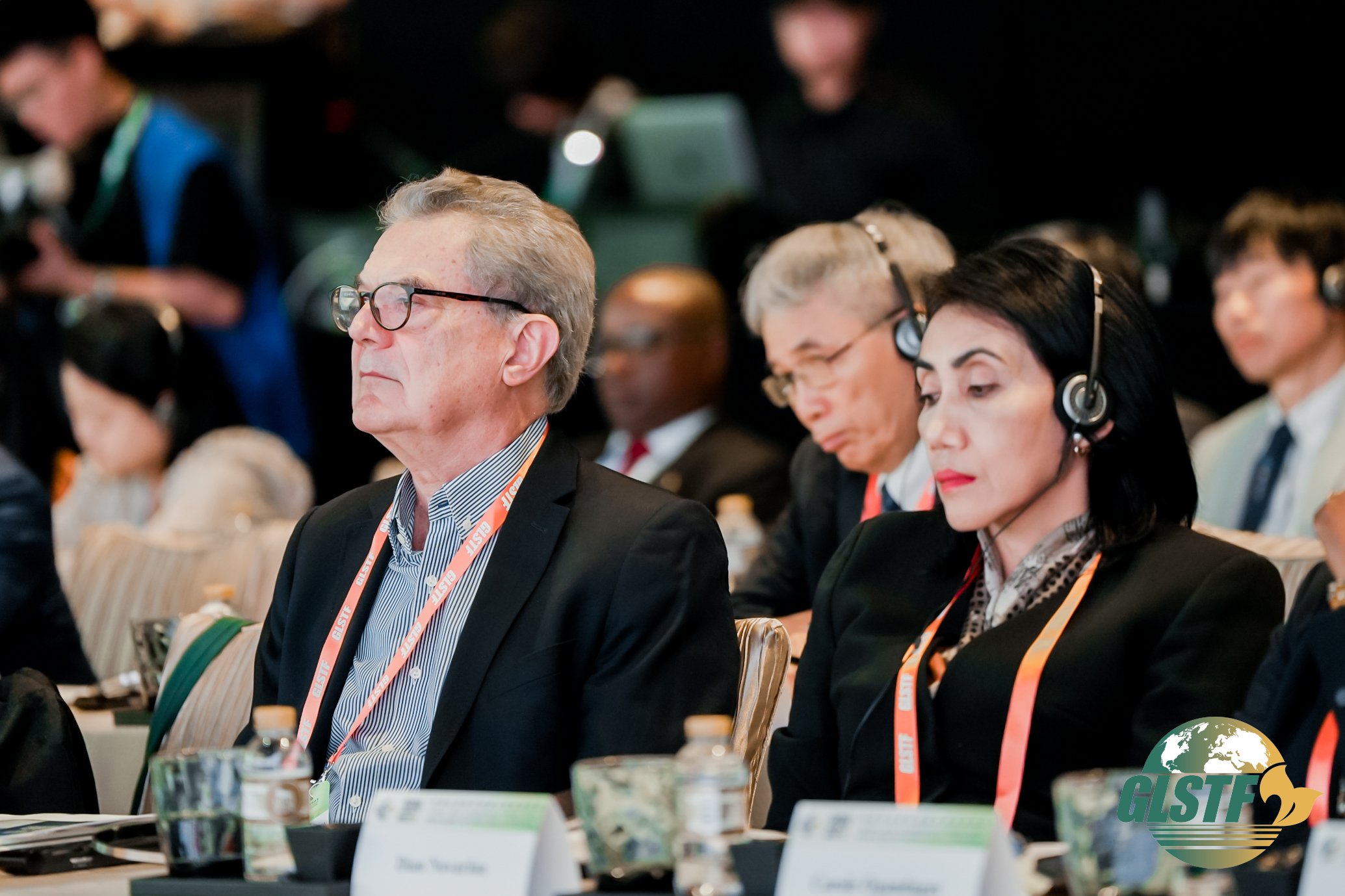 Guests of Session I of Main Forum