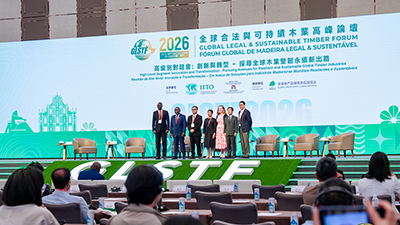 Group Photo of High-Level Segment Guests of the Main Forum